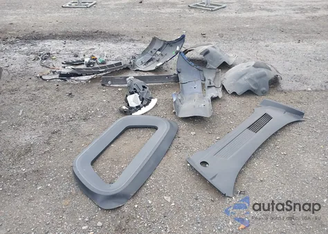 2021 Tesla Model Y Long Range Dual Motor All-Wheel Drive from USA, damaged, VIN 5YJYGDEE2MF157496